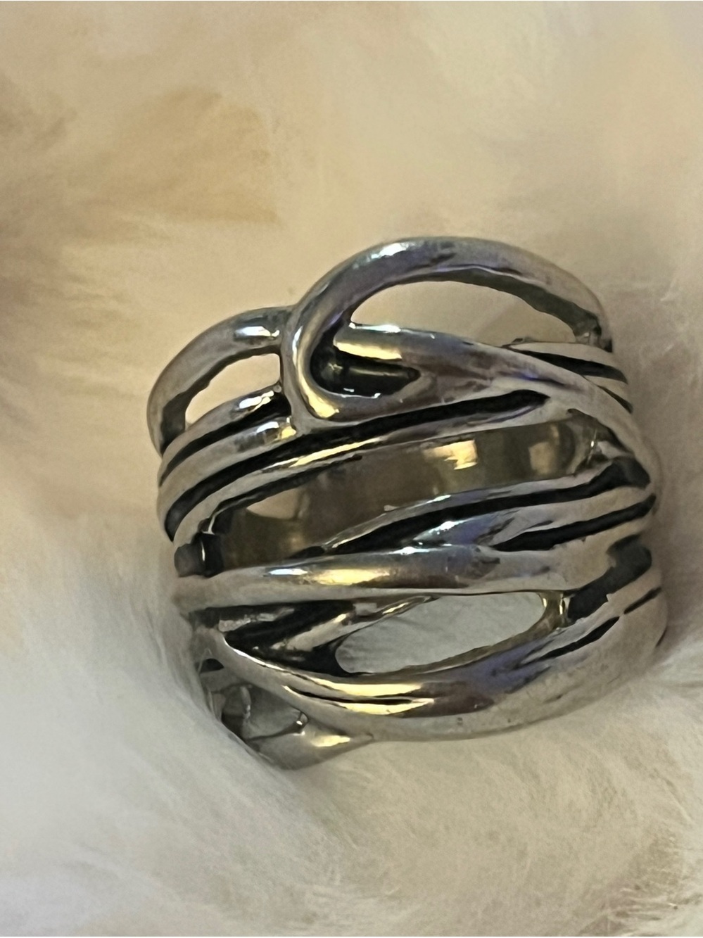Artsy ring silver ? size7 bold intertwined organic modernist design sculpture